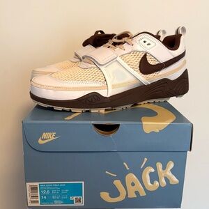 NEW Nike Zoom Field Jaxx Travis Scott Light Chocolate Sneakers HQ3073-100